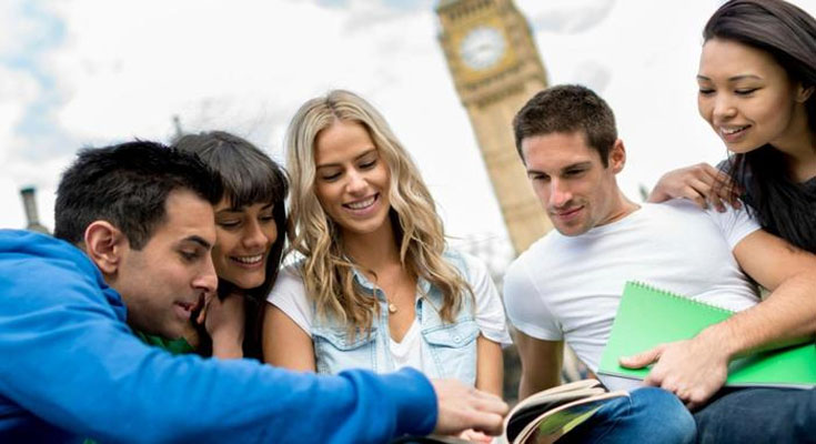 5 Top Benefits of Studying Abroad